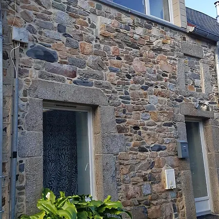 Petite Maison Bord De Plage Les Pieux