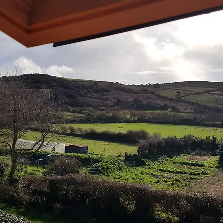 Petite Maison Bord De Plage